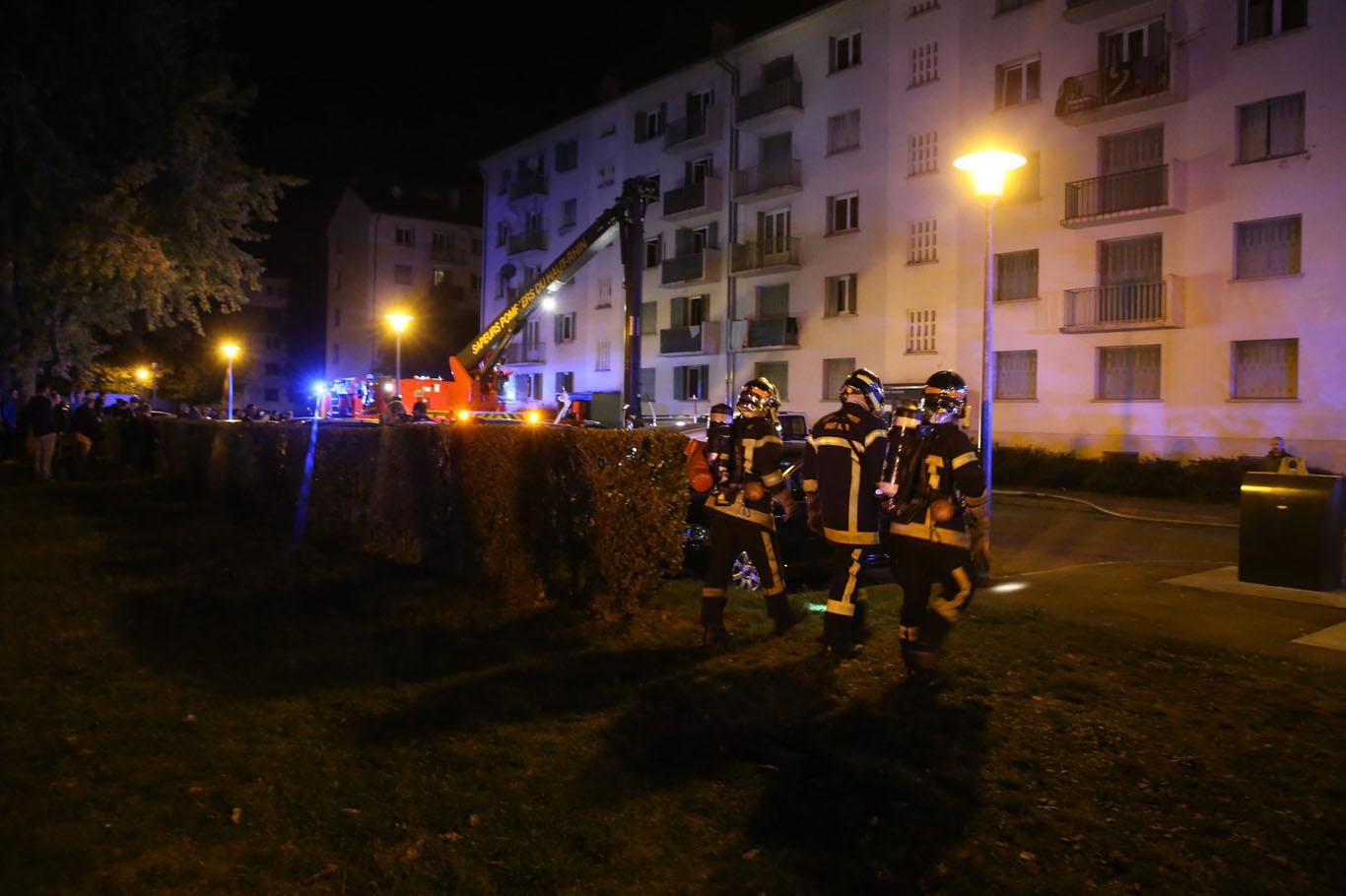 Fransa’da yangın: 3'ü Türkiyeli 5 ölü
